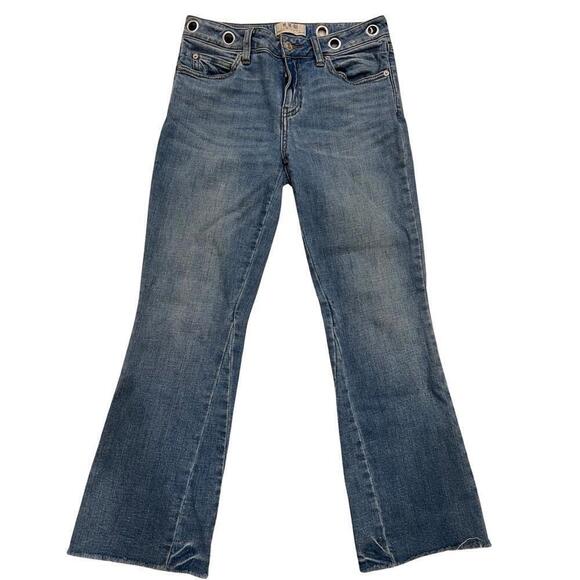 Free People Denim - Free People Vintage Silver Rivet Jeans Ruff cut hem size 26